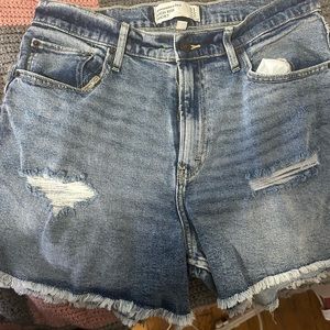 Abercrombie Fitch Shorts: Size 12